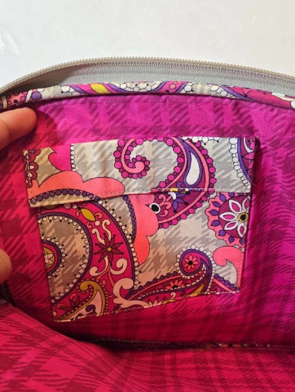 Vera Bradley Pink Paisley Over Plaid Quilted Laptop Case